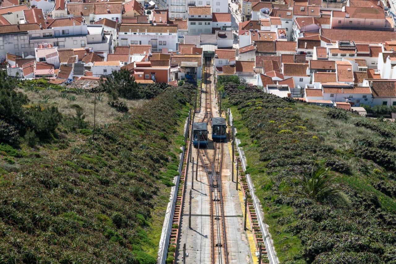 Bayview Nazare A Sua Casa A Beira Mar - 20 Mt Da Praia E Da Famosa Bola Nivea المظهر الخارجي الصورة